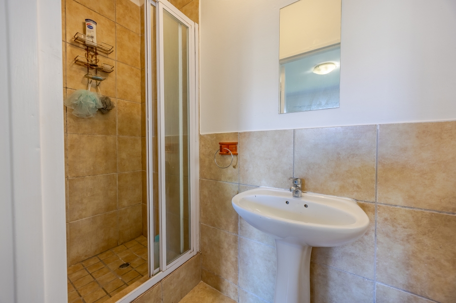 3 Bedroom Property for Sale in Burgundy Estate Western Cape